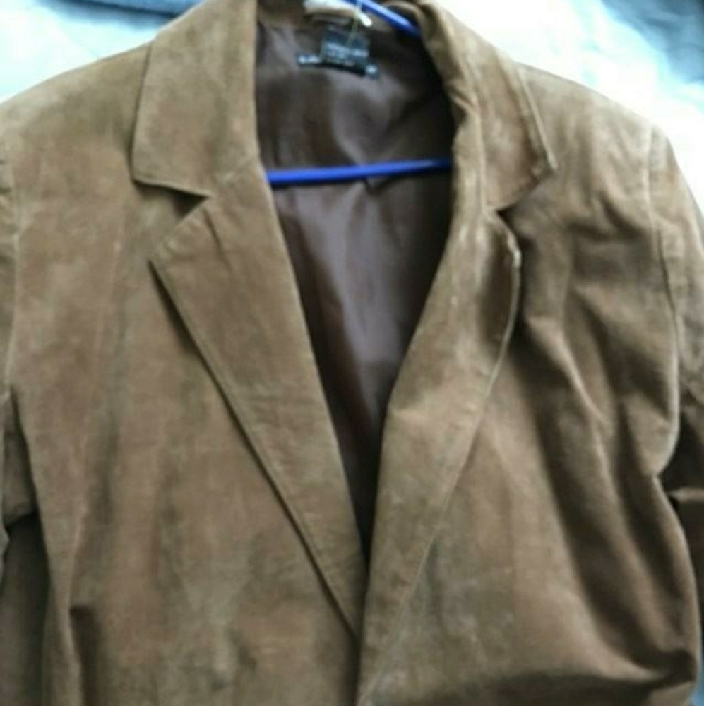 Savannah suit